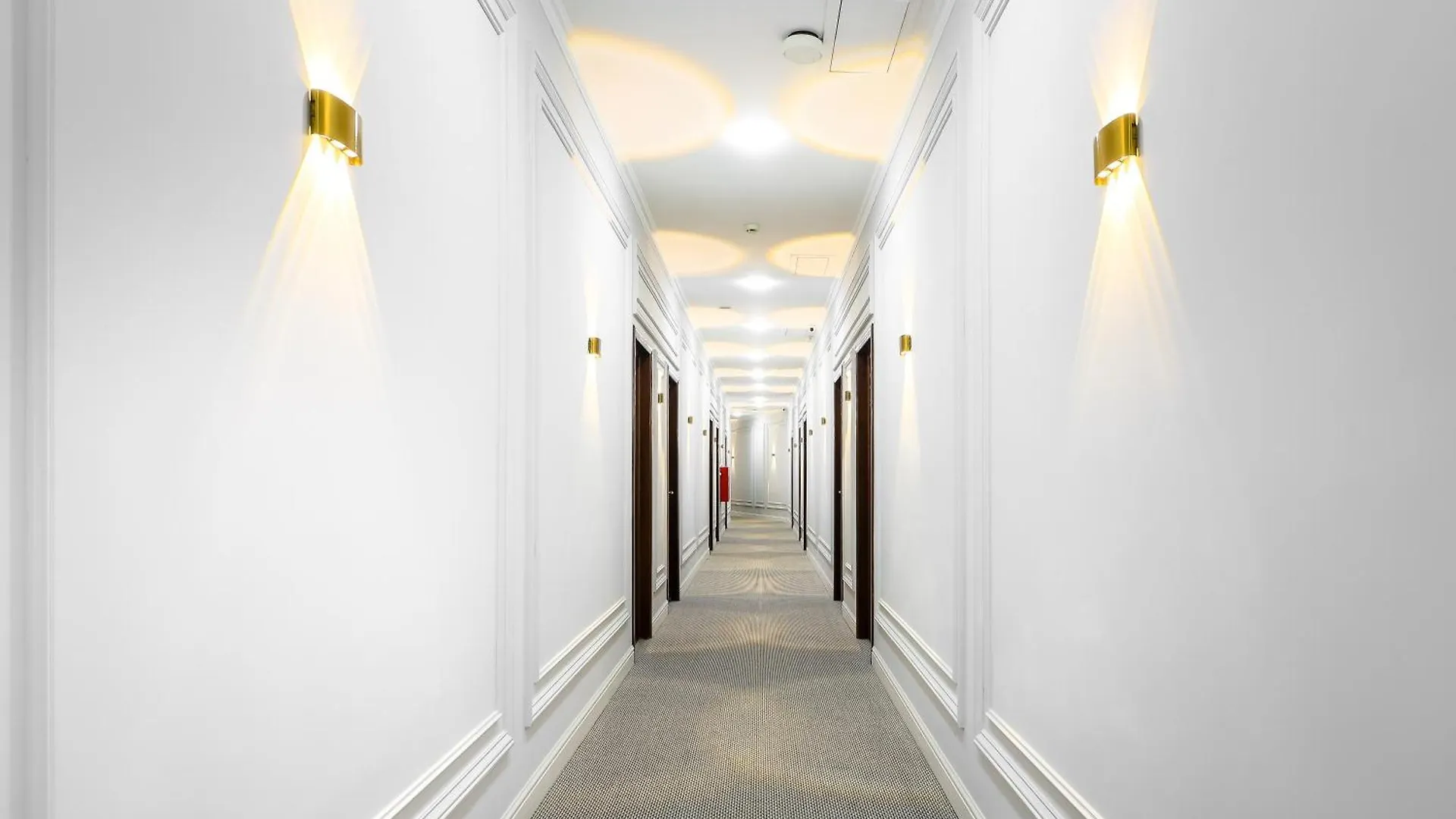 Grand Opera Hotel 阿拉木图 4*,  哈萨克斯坦