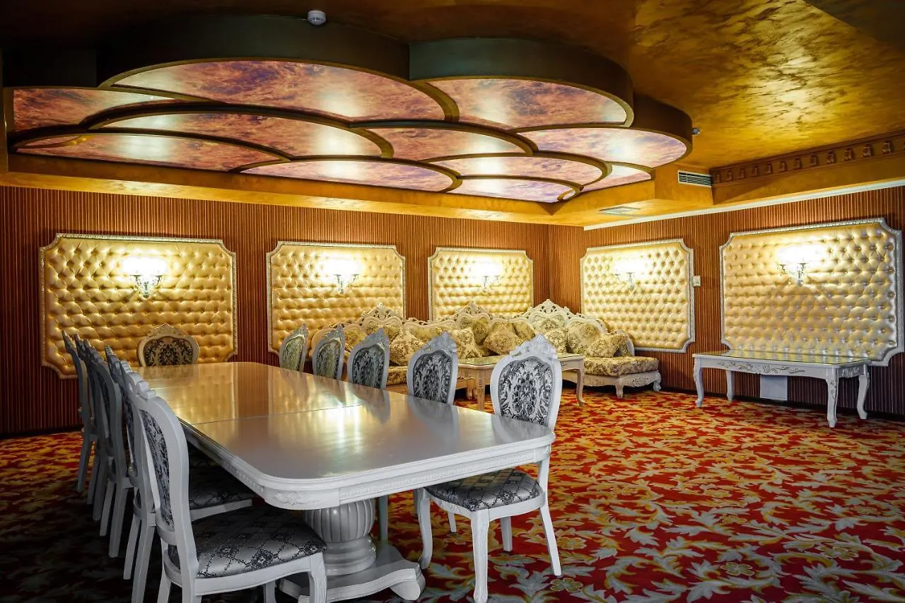 Grand Opera Hotel Almaty 4*,